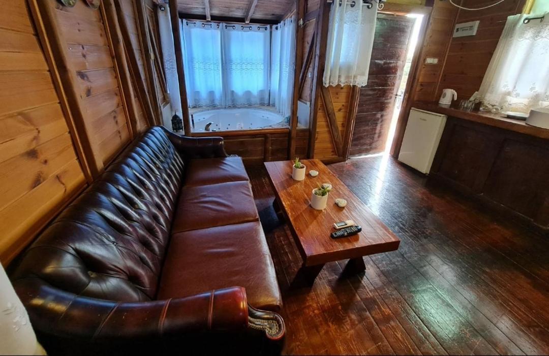 Lake Mansion Тверия Экстерьер фото